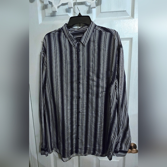Zara Men's Navy White Striped Button Down Shirt Size XL - Picture 1 of 3